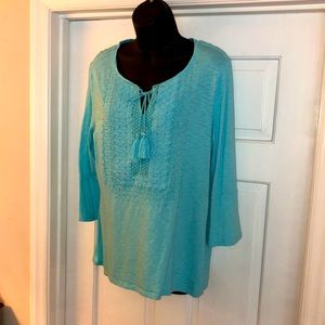 Chicos Size 2 / Large / 12 Top